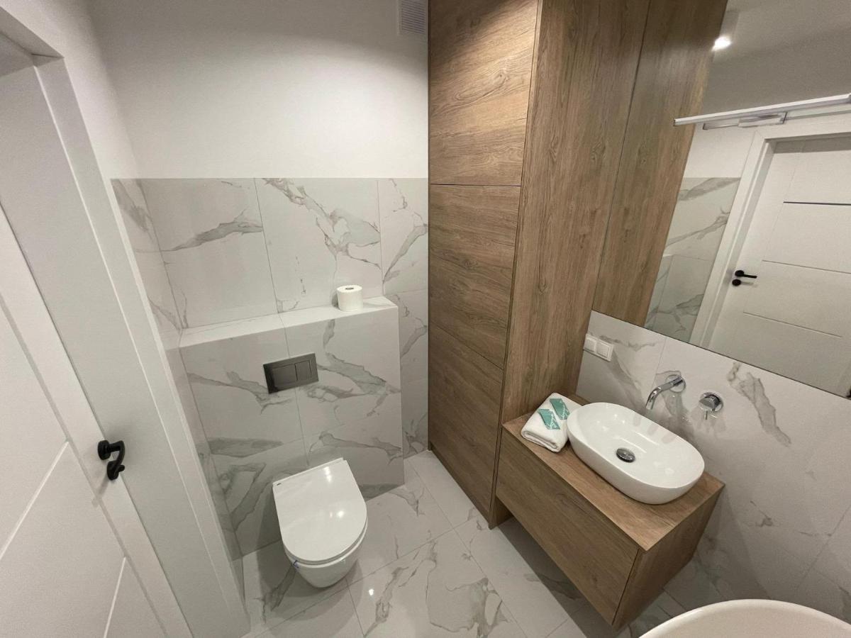 High Standard Apartment 格丁尼亚 外观 照片